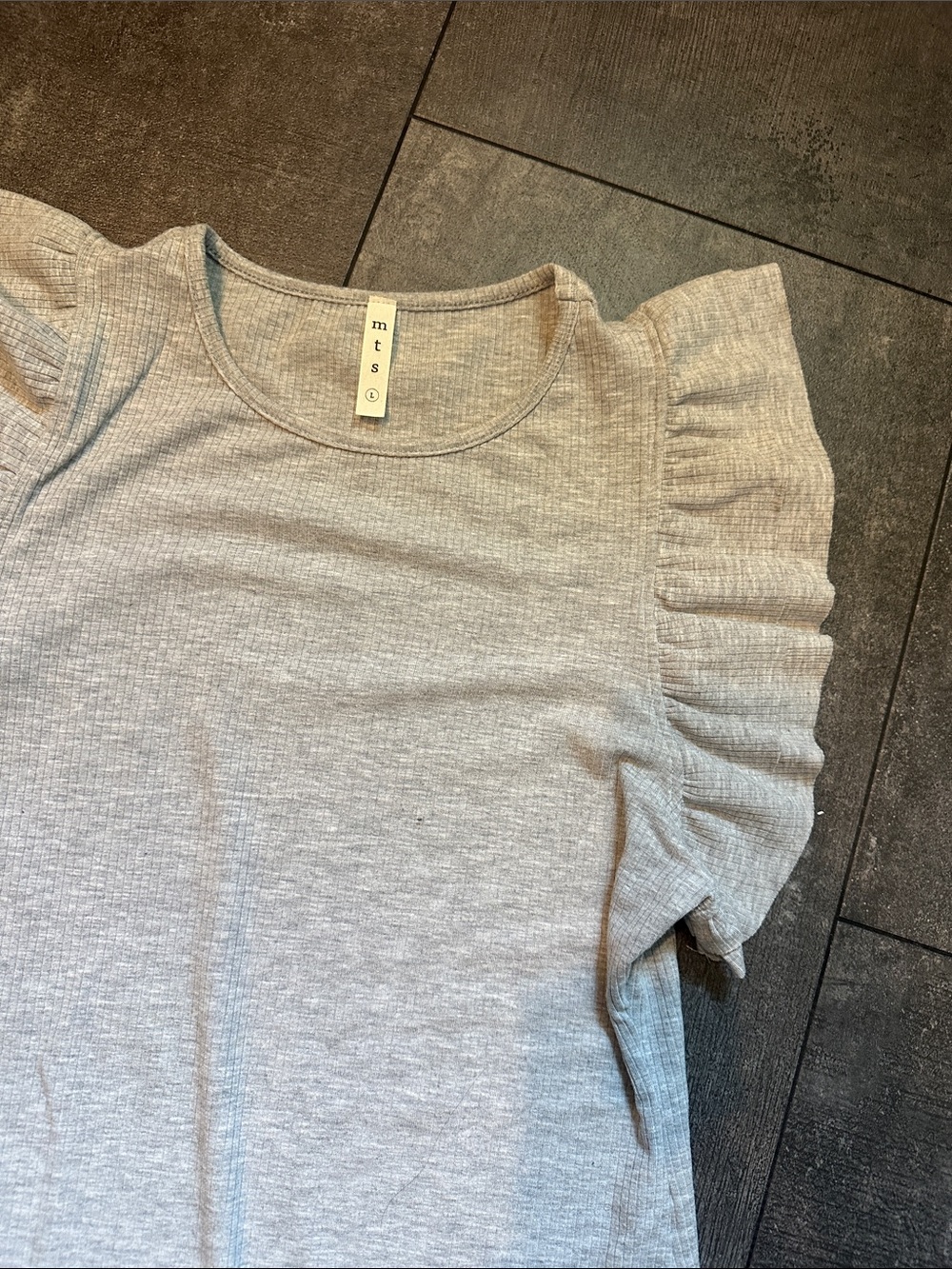 mts Ribbed Ruffle Sleeve Bodysuit - Light Gray - Picture 2 of 2
